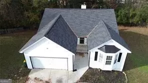1098 Chase Creek Ct, Lawrenceville, GA 30044