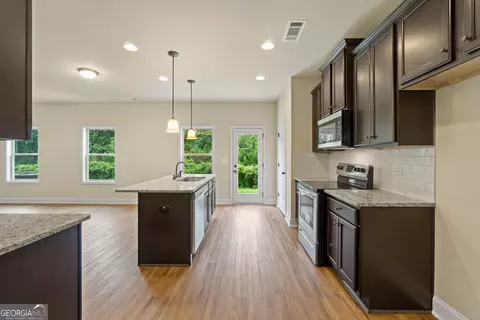 Kitchen - 2275 Lovejoy Rd #LOT 72, Hampton, GA 30228 photo 1 of 2