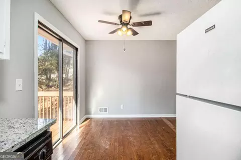 3209 Dover Dr, Duluth, GA 30096 photo 8