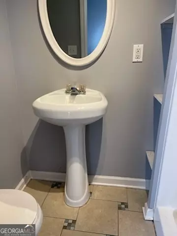 252 E 5th Ave, Winder, GA 30680 photo 11