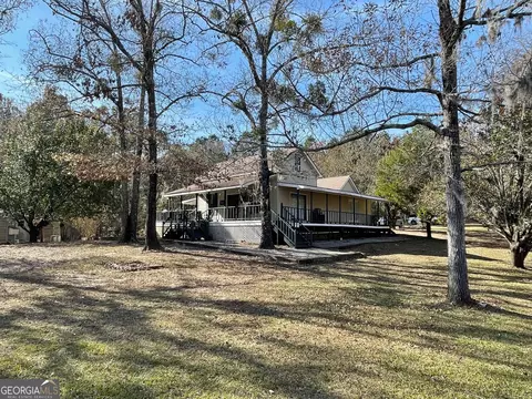 1028 Rifle Rd, Sylvania, GA 30467