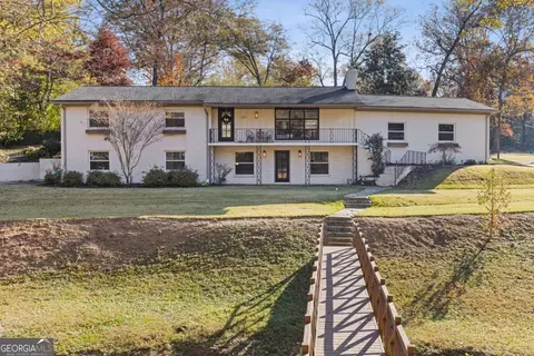 417 Talcott Cir NW, Marietta, GA 30064