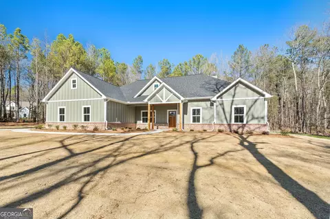 1567 English Rd, Forsyth, GA 31029