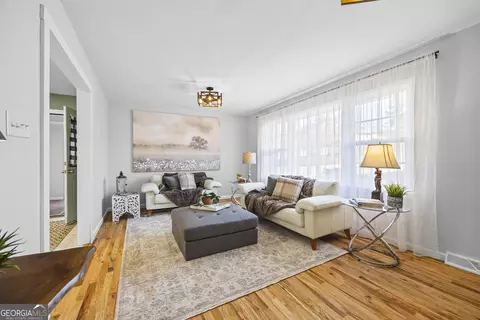 Living - 2101 Prather Bridge Rd, Toccoa, GA 30577 photo 2 of 4