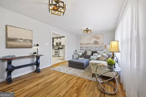 Living - 2101 Prather Bridge Rd, Toccoa, GA 30577 photo 1 of 4