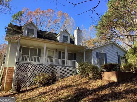 231 Crown Ridge Dr, Toccoa, GA 30577 photo 2