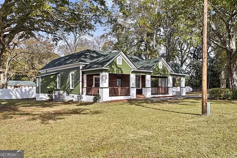 236 Old Clinton Rd, Gray, GA 31032