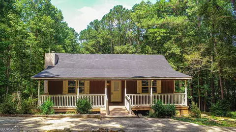 292 Pelican Cir, Monticello, GA 31064