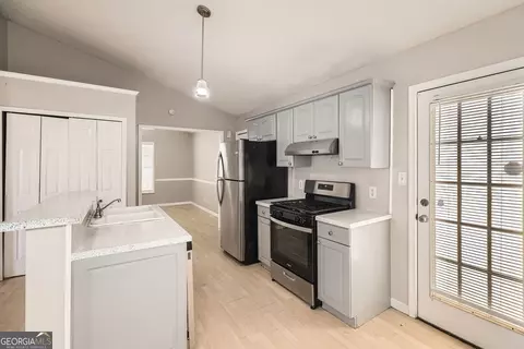 4055 Rex Rd, Rex, GA 30273 photo 10