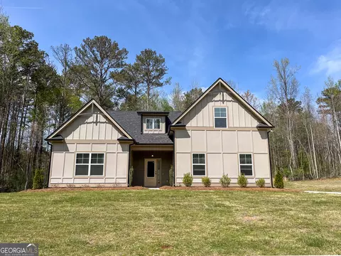 60 Piney Woods Dr #1, Newnan, GA 30263