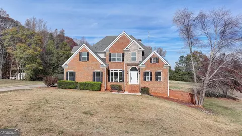 200 Hargrove Cir, Winterville, GA 30683