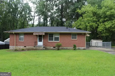 126 E Mimosa Dr, Jonesboro, GA 30236
