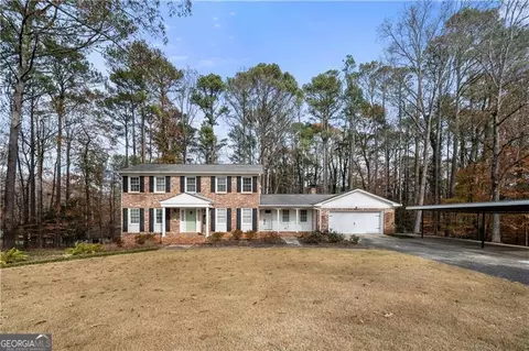 2747 Beverly Hills Dr NE, Marietta, GA 30068