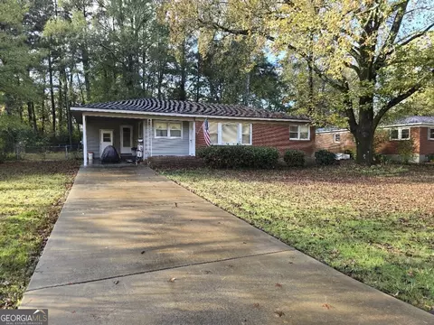 111 Benton Dr NW, Rome, GA 30165