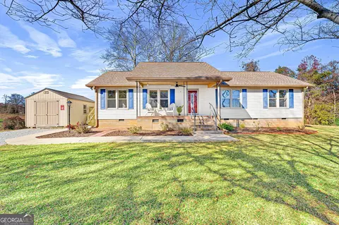 1930 Harbert Valley Rd, Toccoa, GA 30577