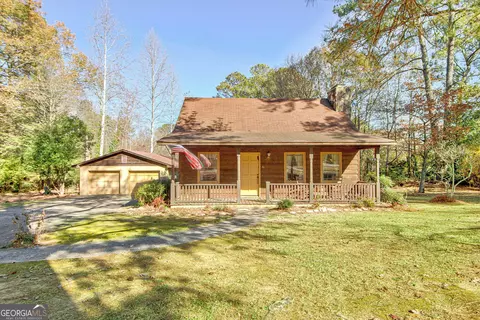 33 Glenmar Dr, Newnan, GA 30263