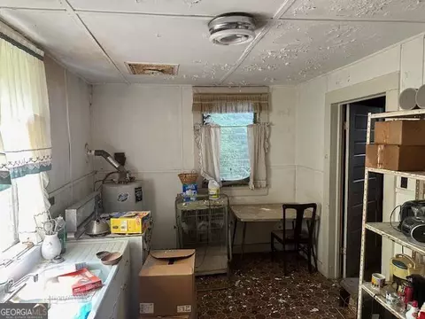 Kitchen - 301 Sumter St, Oglethorpe, GA 31068 photo 1 of 2