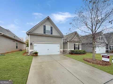 21 Cliffbriar Ter, Newnan, GA 30263
