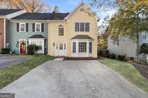 520 Salem Woods Dr SE, Marietta, GA 30067