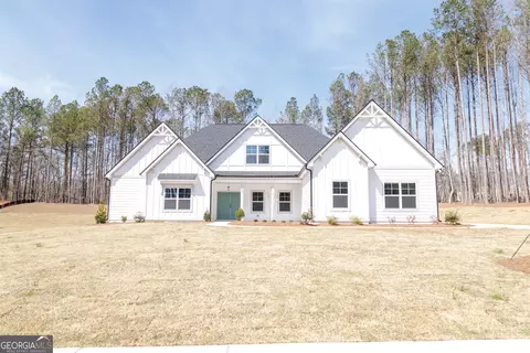 156 Belle Hall Dr #8, Newnan, GA 30263