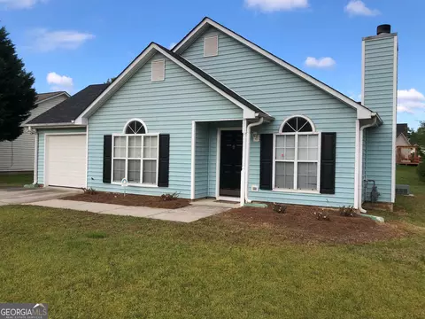 5879 Creekside Dr, Rex, GA 30273 photo 3