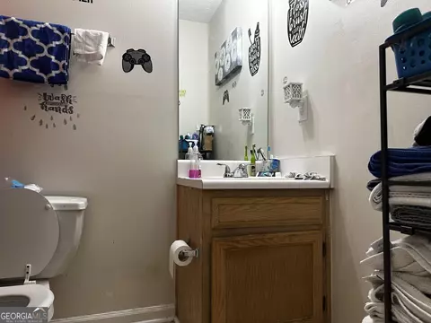 5879 Creekside Dr, Rex, GA 30273 photo 8