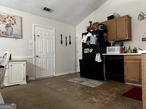 5879 Creekside Dr, Rex, GA 30273 photo 6