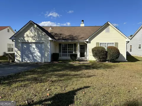 962 Spruce Pt, Jonesboro, GA 30238