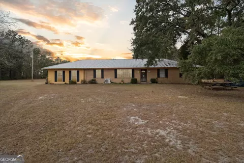 2443 Highway 67, Pembroke, GA 31321