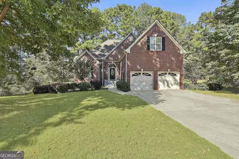 215 Ponte Vedra Dr, Fayetteville, GA 30215