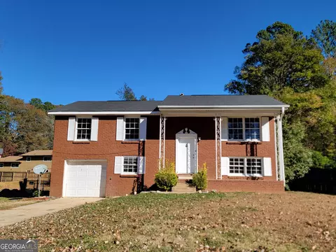 8344 Magnolia Dr, Jonesboro, GA 30238