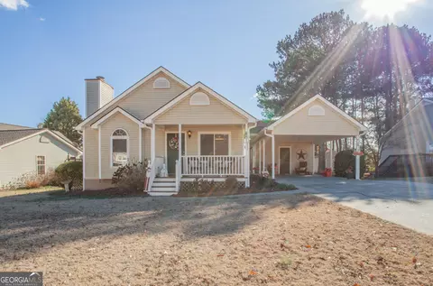 207 Stoney Brook Dr, Carrollton, GA 30116