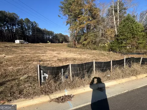 2499 Chestnut Log Loop, Lithia Springs, GA 30122