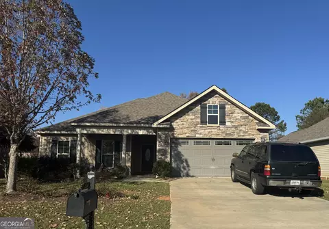 114 Highland Point Dr, Kathleen, GA 31047