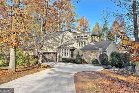 2990 Ascot Ln, Roswell, GA 30076