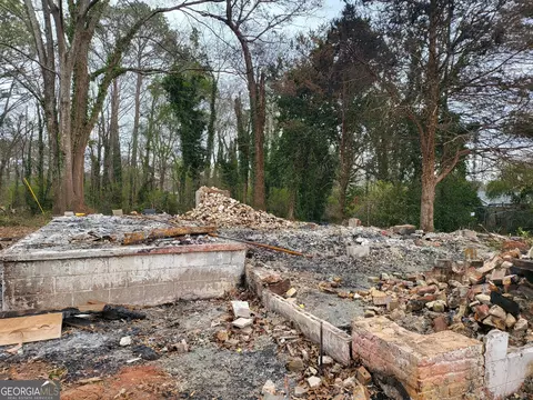 1721 Lake Jodeco Rd, Jonesboro, GA 30236