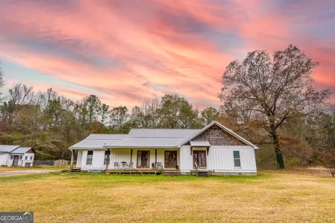 1020 N Madden Bridge Rd, Molena, GA 30258