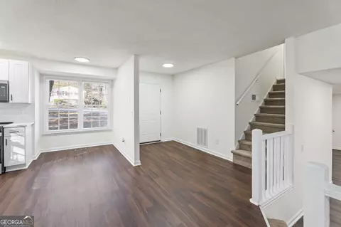 Entry Way - 6864 Fielder Rd, Rex, GA 30273 photo 1 of 3