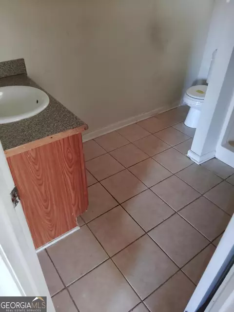 944 Old Mill Pt #B, Monroe, GA 30655 photo 9