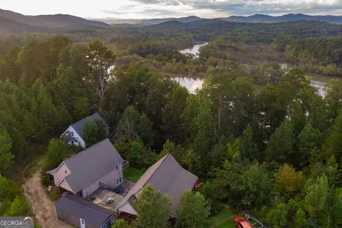 72 Cliffs Ridge Ext, Toccoa, GA 30577 photo 2