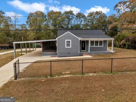 257 Macon Rd, Reynolds, GA 31076
