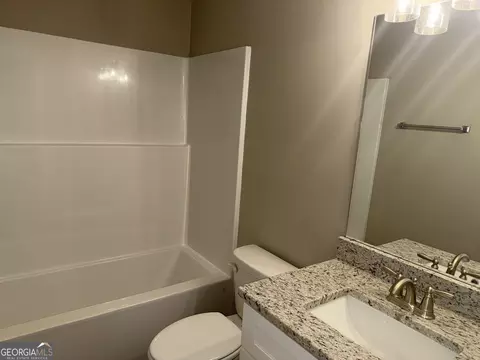 Bath - 4 Handley St, Lagrange, GA 30240 photo 1 of 2