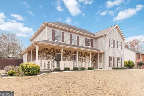 2765 Hunters Pond Ln, Snellville, GA 30078