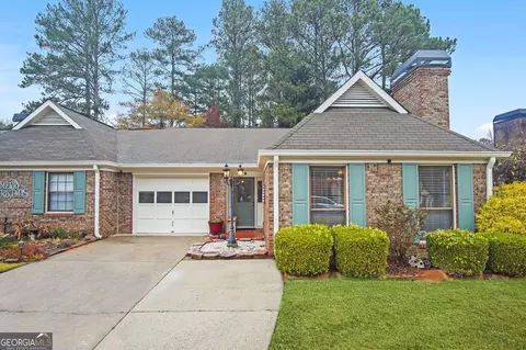 270 Jeff Davis Pl, Fayetteville, GA 30214
