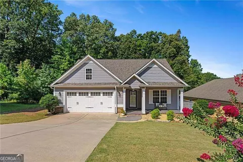 136 Mcbee St, Dallas, GA 30132