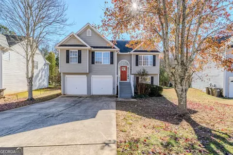 6576 Snowbird Ln, Douglasville, GA 30134