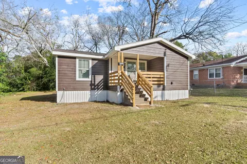 1030 Dennis St, Macon, GA 31217