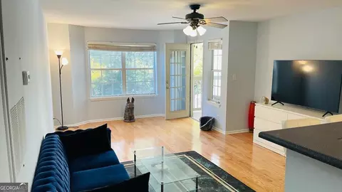1005 Chastain Park Ct NE, Atlanta, GA 30342