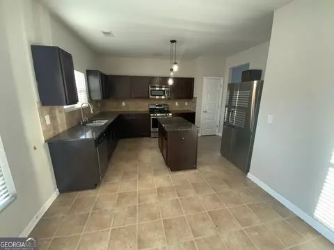5979 Rex Ridge Ct, Rex, GA 30273 photo 11
