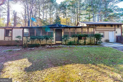 1616 Luther Bailey Rd, Senoia, GA 30276